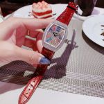 Đồng hồ RIVERO R9006 phiên bản 2025 – Cực phẩm cọc số 7 màu trên nền đá trắng sang trọng