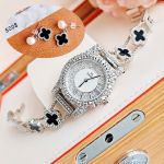 Đồng hồ Franklin FL9099 – Kiểu dáng trendy, tặng kèm dây KL và hoa tai ngọc trai thật