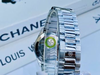 Đồng hồ Movado Junior Sport 0605746 Dành Cho Nam – Đẳng Cấp Tối Giản Làm Nên Tinh Hoa Thương Hiệu