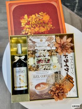 Bộ Quà Đặc Biệt Tô Thắm Hương Vị Tết Ngọt Ngào - SET 2511