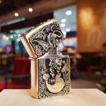 Bật lửa Zippo Kỳ lân ngậm kim tiền – Biểu tượng tài lộc và may mắn