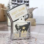 Zippo Kỷ Niệm 80 Năm Quốc Khánh Việt Nam – Sự Giao Thoa Giữa Di Sản Lịch Sử và Nghệ Thuật Sưu Tầm