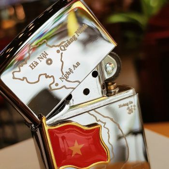 Bật lửa Zippo Bản Đồ & Cờ Đỏ Sao Vàng – Niềm Tự Hào Dân Tộc Trong Từng Tia Lửa Việt Nam