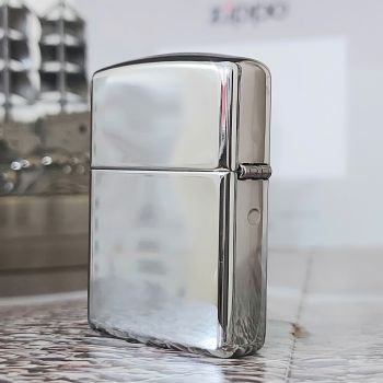 Zippo Kỷ Niệm 80 Năm Quốc Khánh Việt Nam – Sự Giao Thoa Giữa Di Sản Lịch Sử và Nghệ Thuật Sưu Tầm