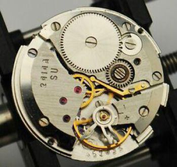 Máy đồng hồ Vostok 2414A cơ cót