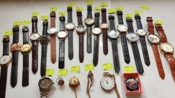 Đồng hồ cổ đã và đang giao lưu 2521002