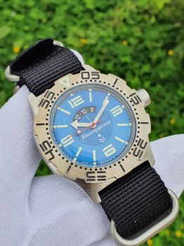 Đồng hồ Nga Vostok Komandirskie 350669 lịch đen