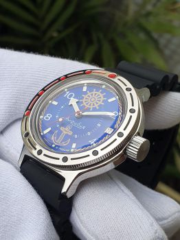 Đồng hồ Nga Vostok Amphibia 420374 Dây cao su