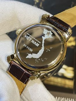Đồng hồ Nga 252VN091 Quốc huy Việt Nam