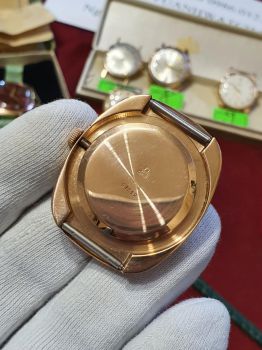 Đồng hồ cổ Liên Xô - Đồng hồ Raketa trứng vàng 583 dành cho sỹ quan cao cấp