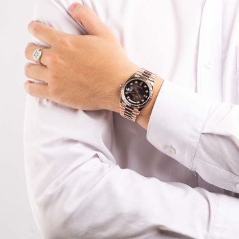Đồng Hồ Rolex Day-Date 36 128235 Màu Nâu Vàng Hồng