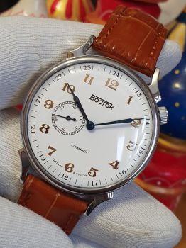 Đồng hồ Vostok 581827-02 dây nâu