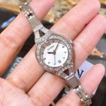Đồng Hồ Nữ Guess U1032L1 Vintage-Inspired Bracelet Màu Bạc