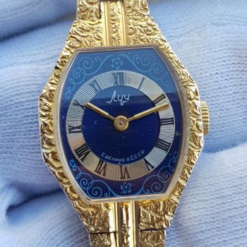 Đồng hồ đeo tay Liên Xô cổ - Niềm tự hào đồng hồ Liên Xô