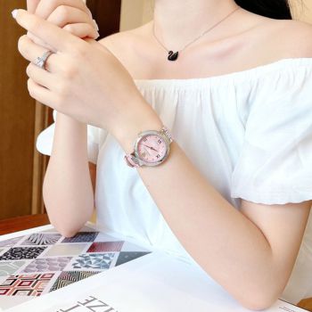 Đồng Hồ Nữ Versace Greca Lady Quartz Pink Dial Ladies Watch VE2K00121 Màu Hồng