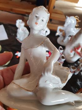 Tượng gốm sứ Liên Xô - Em bé múa Ba lê