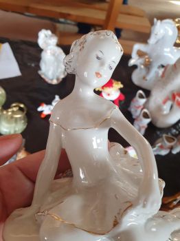 Tượng gốm sứ Liên Xô - Em bé múa Ba lê