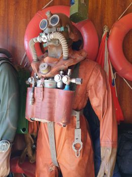 Bộ đồ vũ trụ Liên Xô