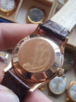 Đồng hồ vàng đúc 583 Rodina - Đồng hồ Automatic đầu tiên của Liên Xô