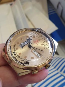 Đồng hồ cổ Liên Xô Raketa Nos nguyên sổ hộp 252109