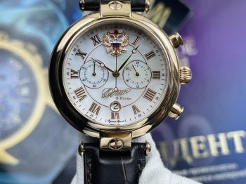 Đồng hồ Nga chữ ký Tổng thống 3 núm bấm giờ thể thao 252CK132