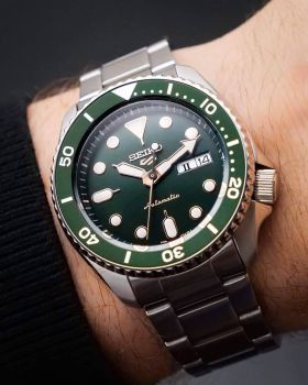 Đồng hồ Seiko 5 Sport Green SRPD63K1