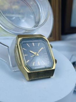 Đồng hồ Poljot chuông reo 18 jewels dáng tivi hiếm mặt đen