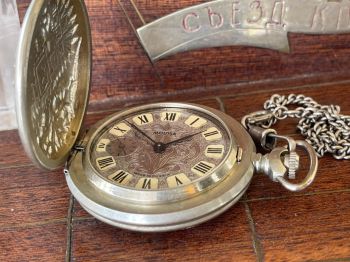 Đồng hồ quả quýt của nga chính hãng 100%, bảo hành 1 năm, hàng sẵn, giao hàng tận nơi