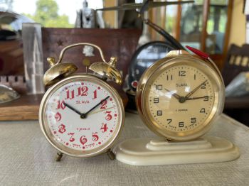 Đồng hồ nga slava để bàn chính hãng 100%, bảo hành 1 năm, hàng sẵn, giao hàng tận nơi