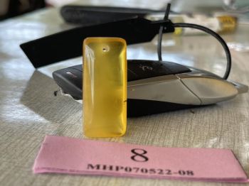 Mặt dây chuyền hổ phách MHP070522-08