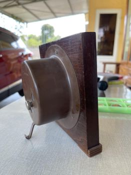 Đồng hồ cổ để bàn bằng gỗ máy cơ cổ điển Nga Liên Xô