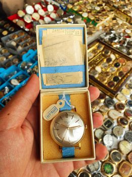 Đồng hồ Poljot 17 jewels cổ