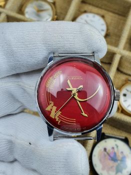 Búa Liềm cờ đỏ huyết bông lúa biểu tượng Đồng hồ Raketa