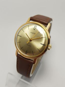 Vostok Đồng hồ bọc vàng Au20 Liên Xô máy cơ lên giây 18 chân kính
