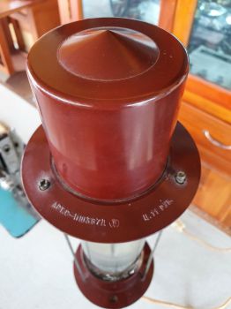 Đèn đối lưu Liên Xô hoạt động dựa trên hiện tượng Vật Lý cực độc đáo hình dáng tên lữa