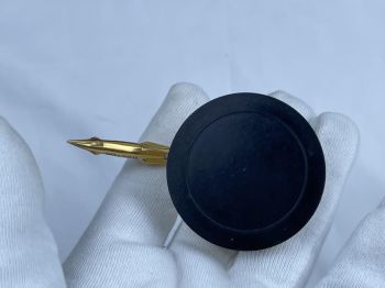 Mô hình tàu vũ trụ đầu tiên bay vào vũ trụ với nhà du hành Gagarin của Liên Xô