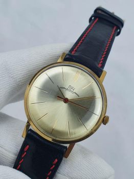 Đồng hồ Luch 23 jewels máy vàng 2209 Liên Xô Au20