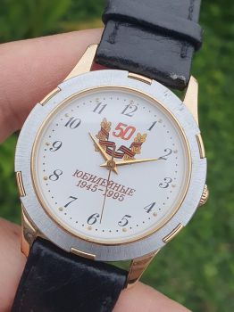 Đồng hồ Nga Poljot 17 chân kính Nos nguyên sổ hộp phiên bản kỷ niệm