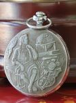 Đồng hồ quả quýt bỏ túi của Nga hình thuyền buồm - Discovery day Christopher Columbus tìm ra châu Mỹ và nhà bác học Isaac Newton
