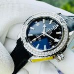 Đồng Hồ Omega Seamaster Plane Ocean 600M Black Arabic Diamond 232.18.38.20.01.001