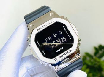 Đồng Hồ Casio G- Shock GM-5600-1DR