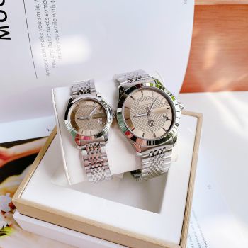 Đồng hồ Gucci cặp đôi: Sự hoàn hảo của thời trang với Gucci G-Timeless Green dial