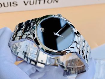 Đồng hồ Movado Museum Black - Thiết kế truyền thống tối giản đặc trưng của Movado.
