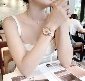 Đánh giá chi tiết VSPHH2221 - Đồng hồ Versus Sertie