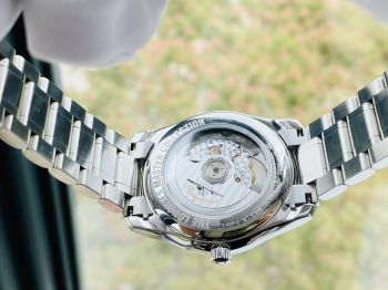 Tìm hiểu về đồng hồ Longines Master Moonphase L2.909.4.97.6 (L29094976): Lịch sử ra đời, thiết kế, tính năng, bộ máy hoạt động và giá thành