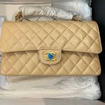 Túi Đeo Chéo Chanel Beige Clair Caviar Medium Classic Double Flap Bag 18k Ghw Màu Be