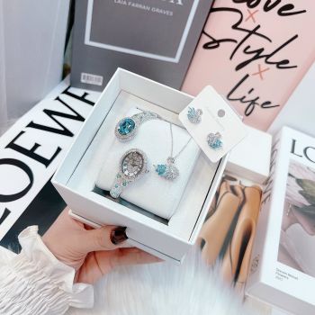 Đồng hồ MELISSA đẹp nức lòng người hâm mộ