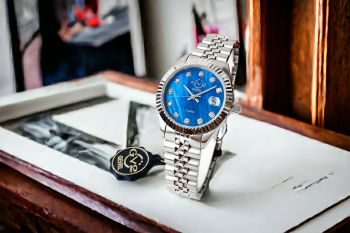 Tuyệt phẩm Rolex phiên bản GV2 Naples - top 50 thương hiệu mạnh toàn cầu