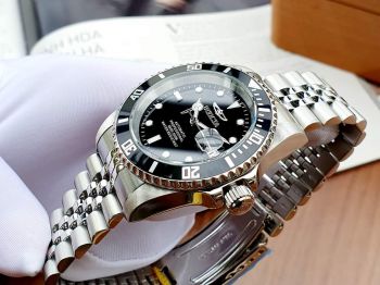 Đồng hồ INVICTA 29178 PRO DIVER vẻ đẹp sang trọng và quý phái