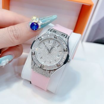 Đồng hồ GERSEMI Phiên bản full đá mặt  về thêm dây hồng